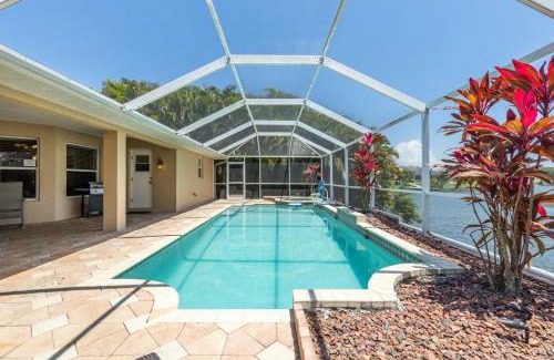 Pelican House | The Joint Venture - Cape Coral - Roelens Vacations