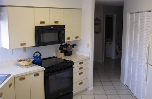 Isla del Sol Condo | The resort lives in St. Petersburg
