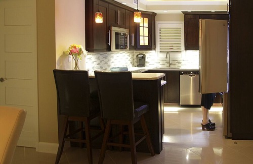 Fort Myers Beach Condo | The Ultimate Beach Paradise Condo is right on the beach of "GULF OF AMERICA"