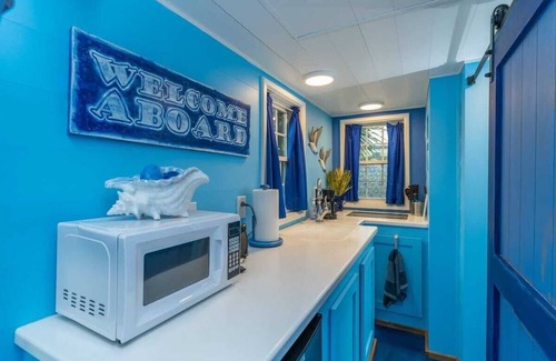 Sarasota Apartment | Tiny House Seashell - tiny living at the beach