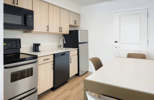 Westshore Hotel | TownePlace Suites by Marriott Tampa Westshore/Airport