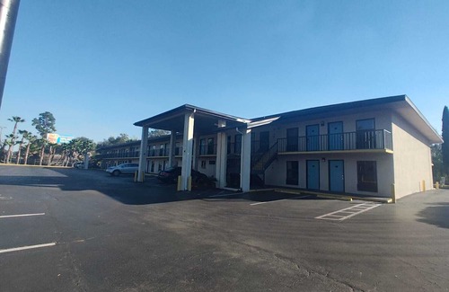 Alachua Hotel | Travelodge by Wyndham Alachua