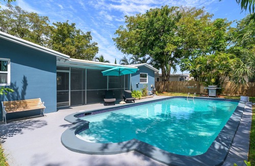 Fort Lauderdale House | Tropical House 3 Bedrooms with Pool in Oakland Park