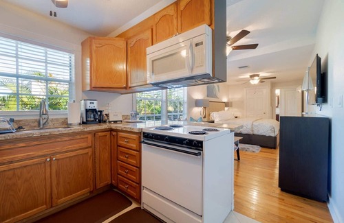 Grandview Heights Condo | Tropical Nola - Pool, Beach, Shops, and Restaurants, The Square, Downtown