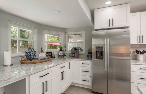 Tarpon Springs House | Tropical Oasis Retreat in Tarpon Springs
