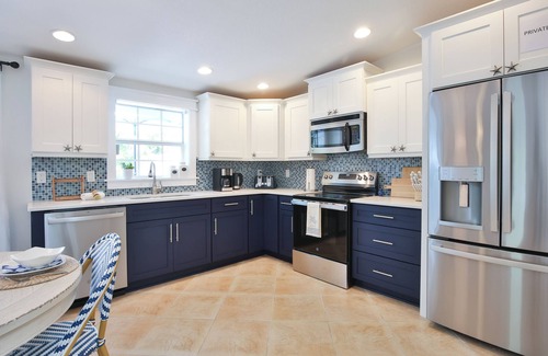 Holmes Beach House | Turtle Nest! Private Heated Pool and Access to the Beach