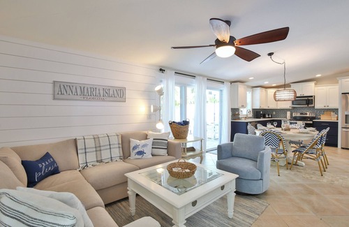 Holmes Beach House | Turtle Nest! Private Heated Pool and Access to the Beach