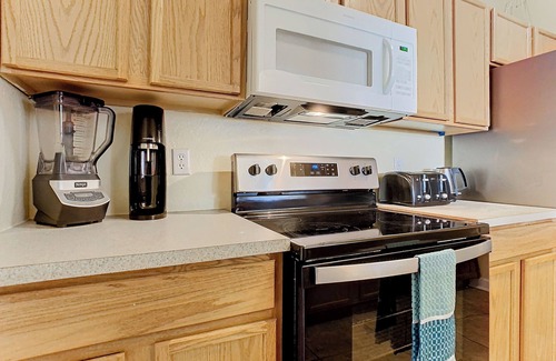 Crestwynd Bay Condo | Two Miles To Disney With Pool Water Park and Water slide