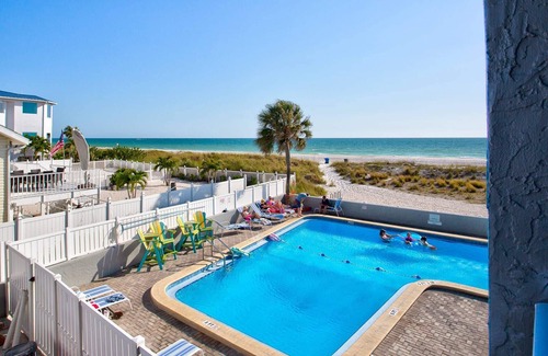 Treasure Island Condo | Unit 413 - Picture Perfect 4th Floor Beachfront Stateroom. Elegant Accommodations. Incredible View.