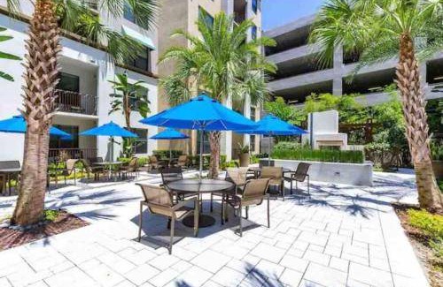 Carver City - Lincoln Gardens Apartment | 700 m² Apartment ∙ 1 bedroom ∙ 4 guests