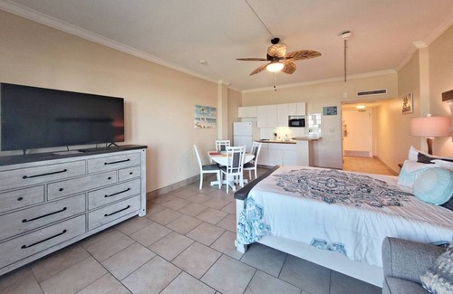 Daytona Beach Shores Condo | 36 m² Condo ∙ 1 bedroom ∙ 4 guests