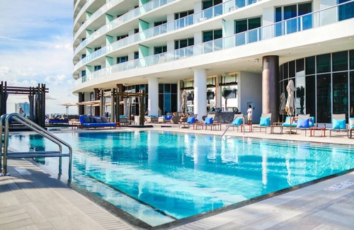 Hollywood South Central Beach Apartment | 108 m² Apartment ∙ 2 bedrooms ∙ 6 guests