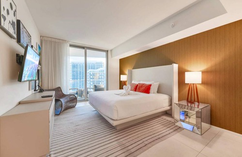 Hollywood South Central Beach Apartment | 79 m² Apartment ∙ 1 bedroom ∙ 4 guests