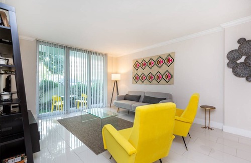 Hollywood South Central Beach Condo | 81 m² Condo ∙ 1 bedroom ∙ 6 guests