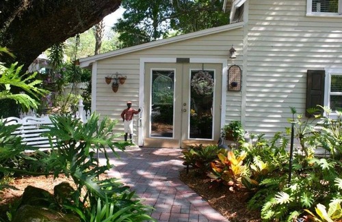 Historic District House | 121 m² House ∙ 1 bedroom ∙ 4 guests