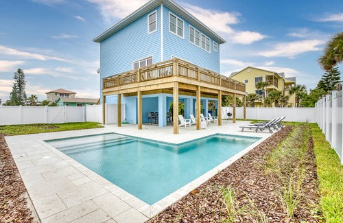 Bethune Beach House | 445 m² House ∙ 4 bedrooms ∙ 10 guests