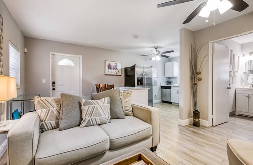 Old Northwood House | 86 m² House ∙ 2 bedrooms ∙ 4 guests