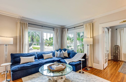 Old Northwood House | 278 m² House ∙ 3 bedrooms ∙ 8 guests