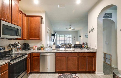 Seffner Community Alliance House | 143 m² House ∙ 2 bedrooms ∙ 8 guests