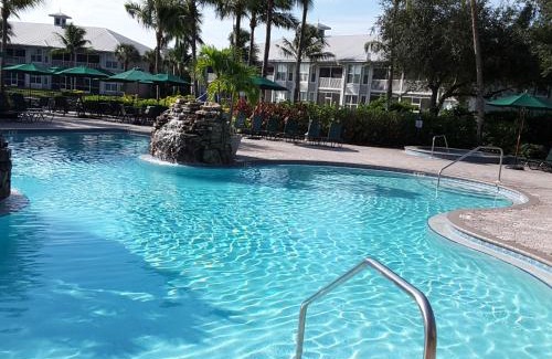 Naples Apartment | Vacation in Paradise