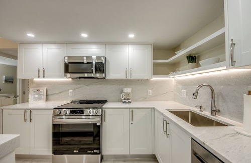 Fort Myers Beach Condo | Vacation Villas #333: Beachfront Condo with Extended Patio!