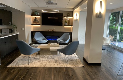 Vanderbilt Beach Condo | Vanderbilt beach retreat!
