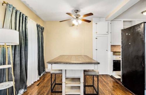 Historic Uptown House | Velvet Sky Retreat