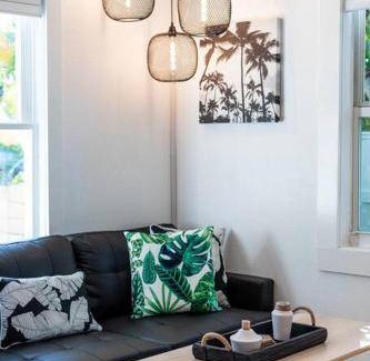 Lake Worth Villa | Villa ∙ 2 bedrooms ∙ 8 guests