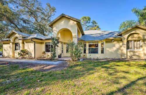 Lake Mary Villa | Walk to Lake: Stunning Central Florida Home!