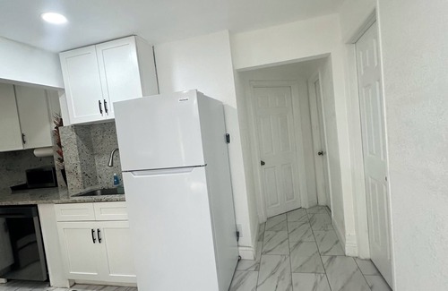 Coquina Key Apartment | WATERFRONT 2bd/1ba Apartment w/Kayaks