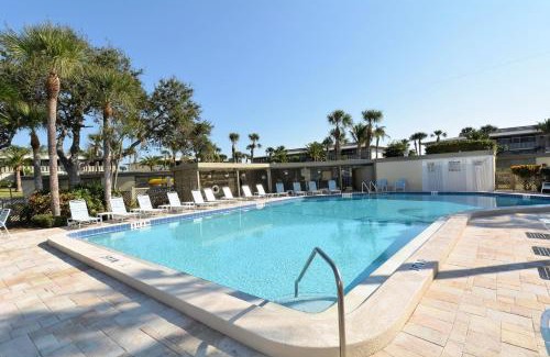 Holmes Beach Apartment | Westbay Point Moorings 274 Home