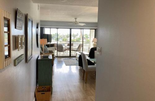 Holmes Beach Apartment | Westbay Point Moorings 214 Home