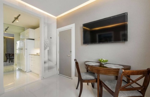 Palm Beach - West Palm Beach Apartment | WHITE ORCHID APARTMENT - Palm Beach - POOL - BEACH