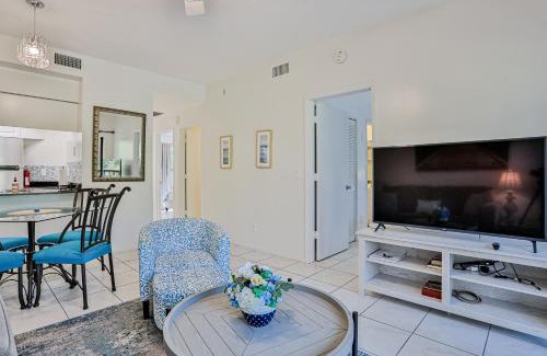 Central Naples Apartment | World Tennis Club 725