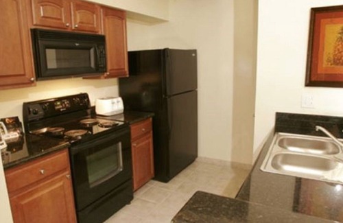 Florida Central Atlantic Coast Condo | WOW! Look, Luxury Condo, Pirate Ship, Nr Disney, Renovated, Wifi, Parking ,