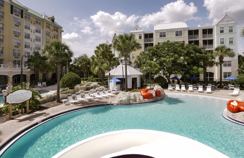 Kissimmee Condo | Your home away from home in the heart of central Florida. 1 Bedrooms