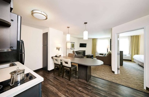 Baymeadows House | Your Home in Jacksonville! Pet-friendly Suite with Full Kitchen! Parking Onsite!