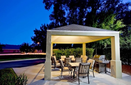 Baymeadows House | Your Home in Jacksonville! Pet-friendly Suite with Full Kitchen! Parking Onsite!