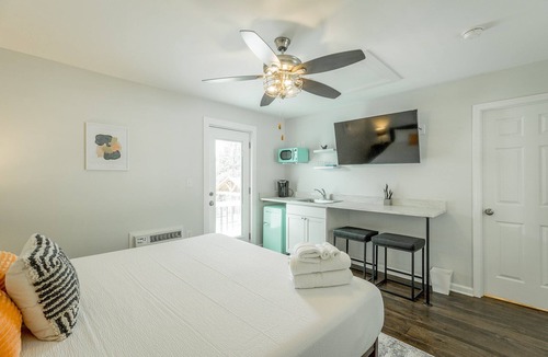 Chattanooga Cabin | 04: The Ludwig Room - A PMI Scenic City Vacation Rental