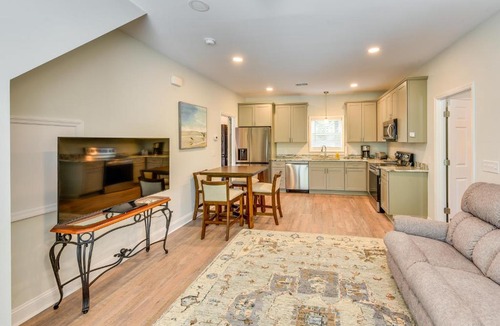 Bluffton Apartment | < 1/2 Mi to Old Town: Cozy Bluffton Getaway