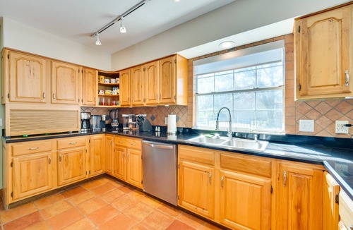 Forest City House | 1-Acre Backyard & Gym: Spacious Apopka Escape!