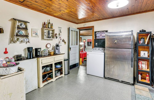 Como House | 1-Acre Countryside Home in Gleason: Pets Welcome!