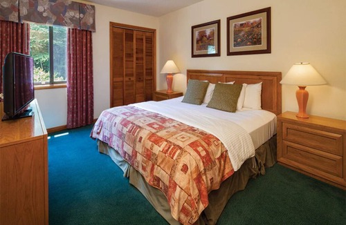 Sapphire Resort | 1 Bedroom Deluxe in the Blue Ridge Mountains, Fairfield Sapphire Valley! Skiing!