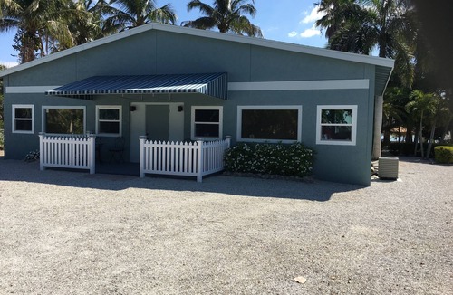 Nokomis Cottage | 1 Bedroom Duplex On Intracoastal W/Beach Access