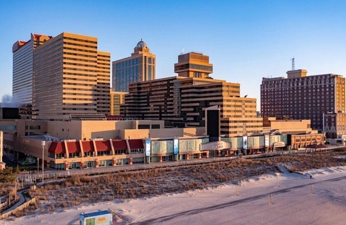 Atlantic City Hotel | 1-Bedroom Suite at a Hotel