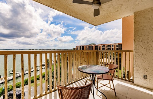 Marco Island Condo | 1 Br/1 Bath OFF SEASON SPECIAL, Unobstructed View, Best Months, A, M, O, N