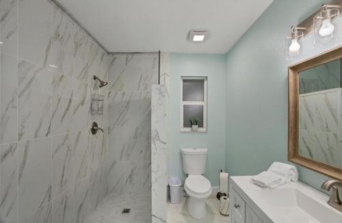 Grove City Apartment | 1 BR, Heated POOL, 1 Mile direct gulf access, GREAT Location, Dockage Apt B