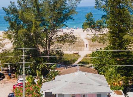 Treasure Island Apartment | 1 BR Suite Beautiful BEACHFRONT Unit #1
