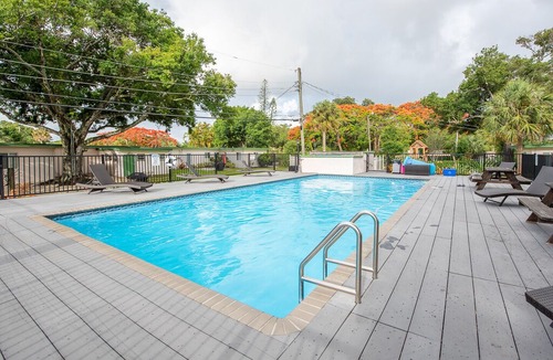 Edgewood House | #1: Heated Pool | Kid Friendly | Grill & Patio