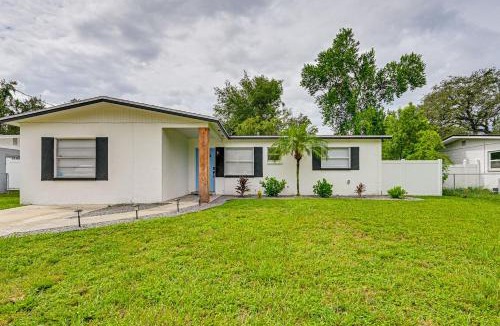 Terrace Park House | 1 Mi to Busch Gardens Modern Home with Private Yard